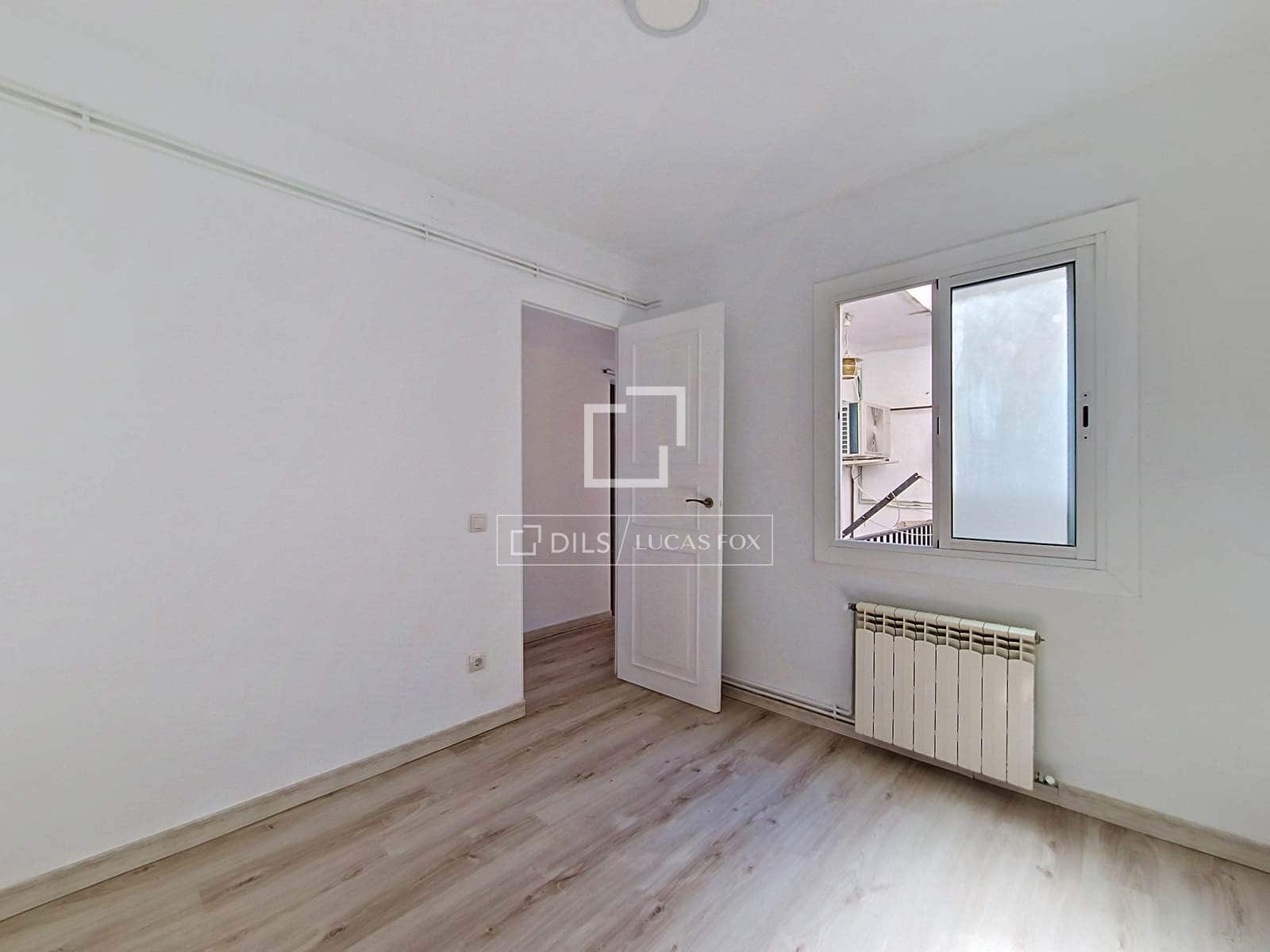 3 makuuhuone Kattohuoneisto myytävänä paikassa Vilanova i la Geltru - 349 000 € (Ref: 10077232)