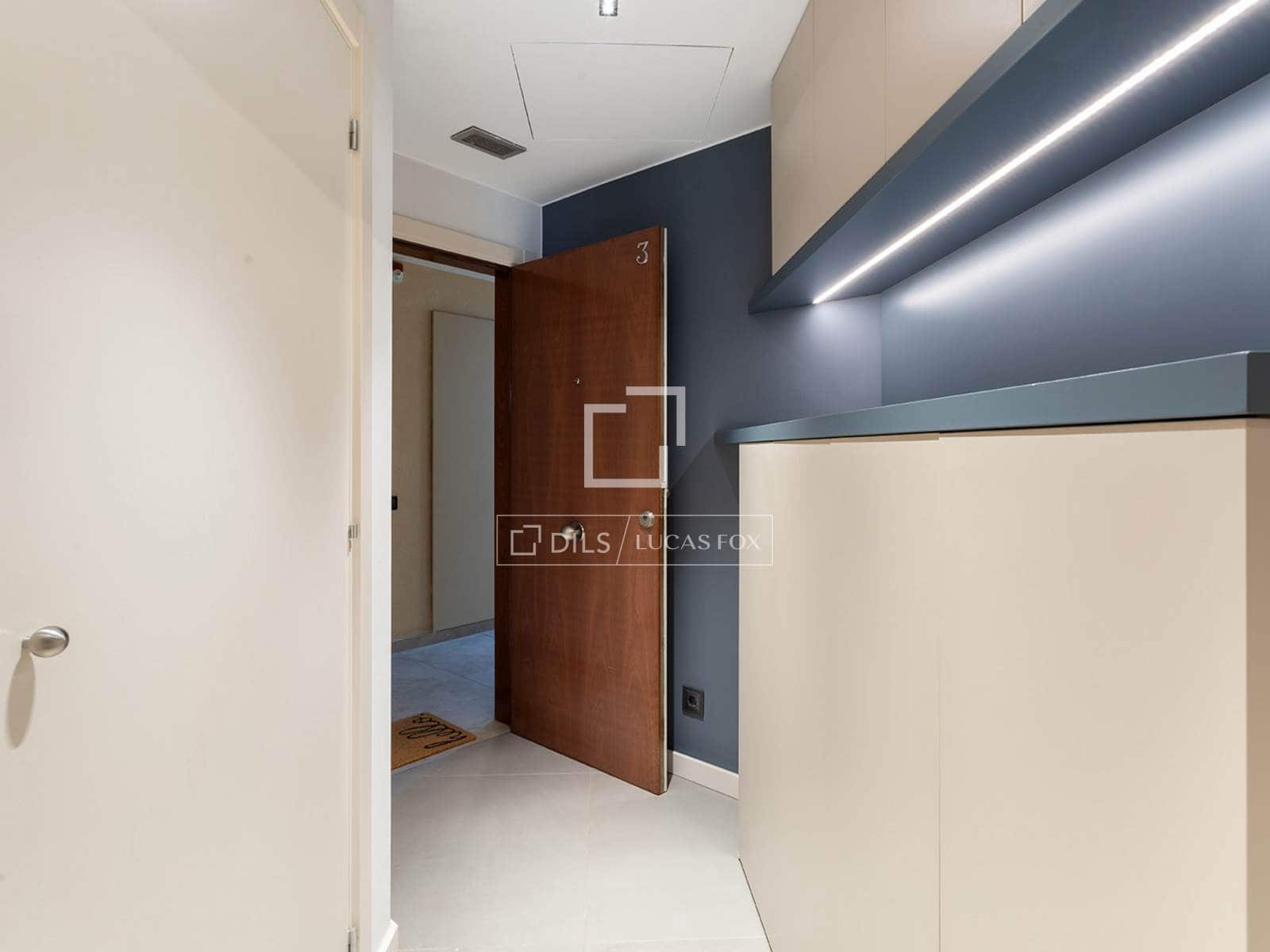 3 soverom Leilighet til leie i Barcelona by med garasje - € 3 200 (Ref: 10077233)