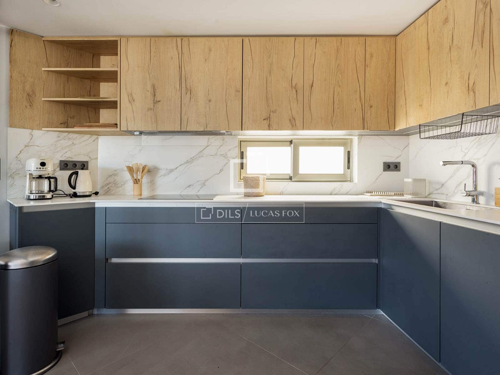 3 soverom Leilighet til leie i Barcelona by med garasje - € 3 200 (Ref: 10077233)