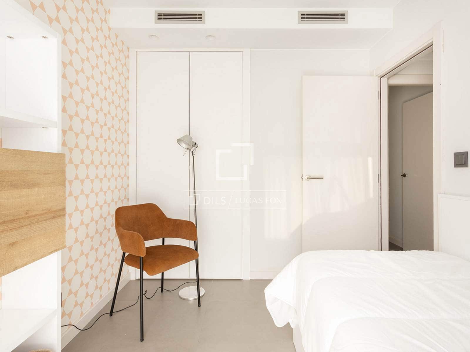 3 soverom Leilighet til leie i Barcelona by med garasje - € 3 200 (Ref: 10077233)