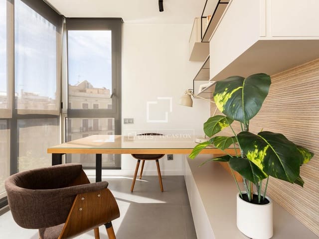 3 soverom Leilighet til leie i Barcelona by med garasje - € 3 200 (Ref: 10077233)