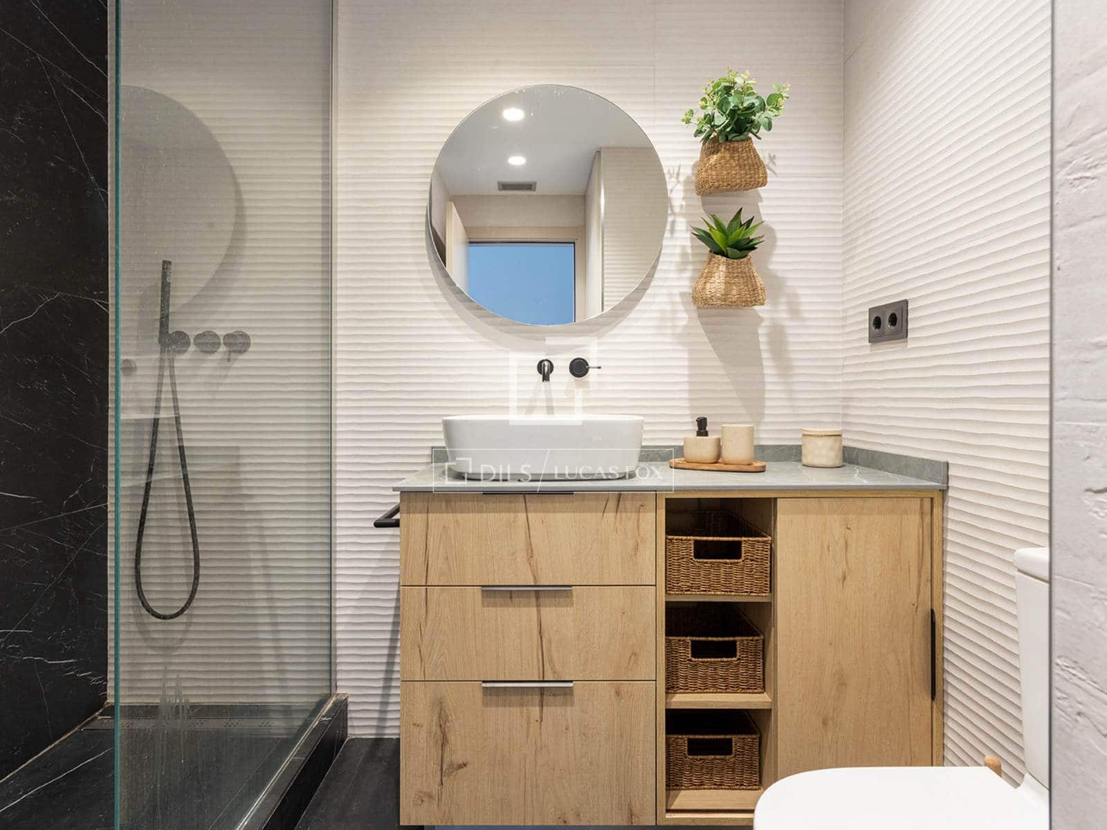 3 soverom Leilighet til leie i Barcelona by med garasje - € 3 200 (Ref: 10077233)