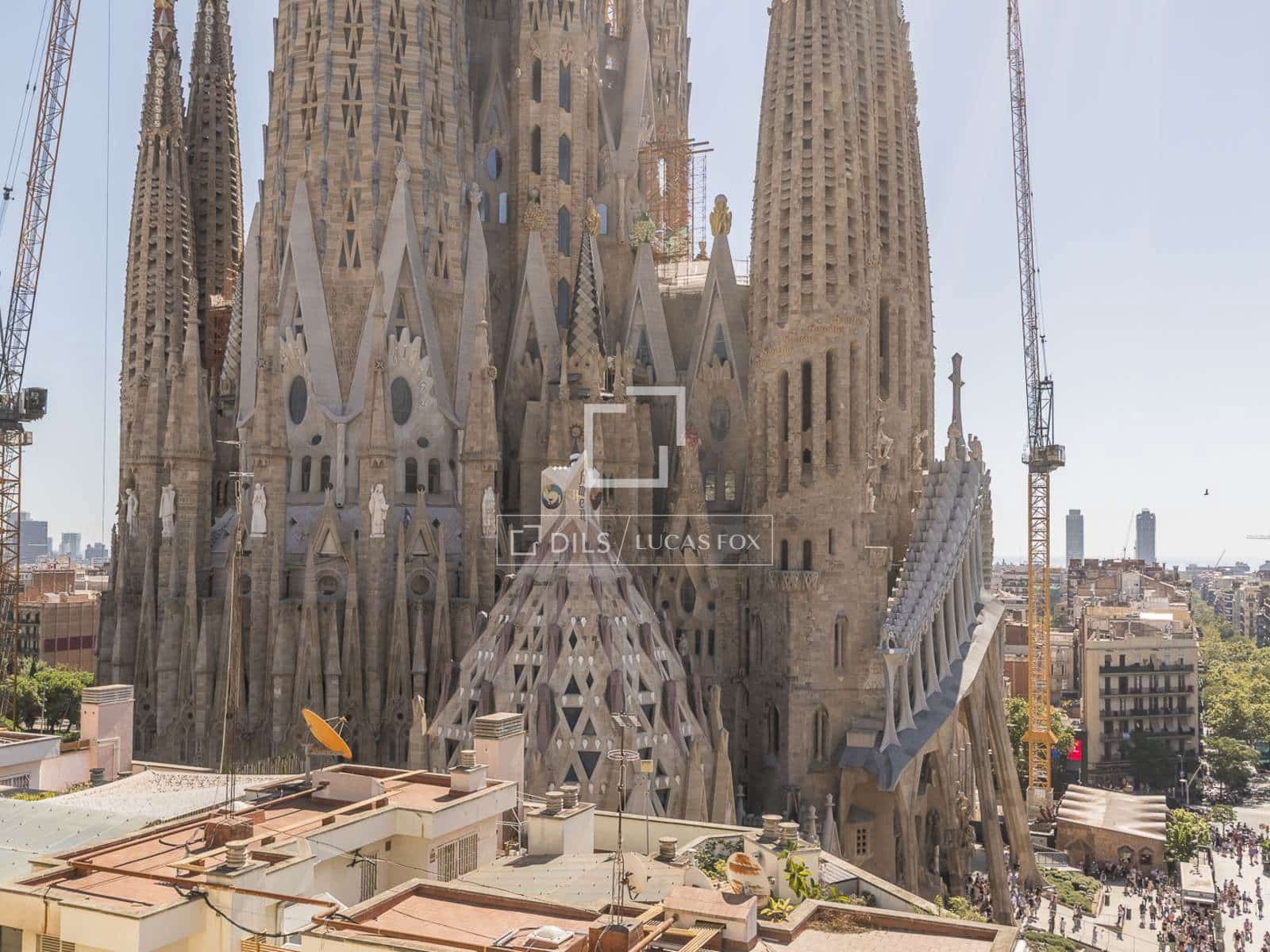 2 bedroom Penthouse for sale in Barcelona city with garage - € 1,190,000 (Ref: 10078921)