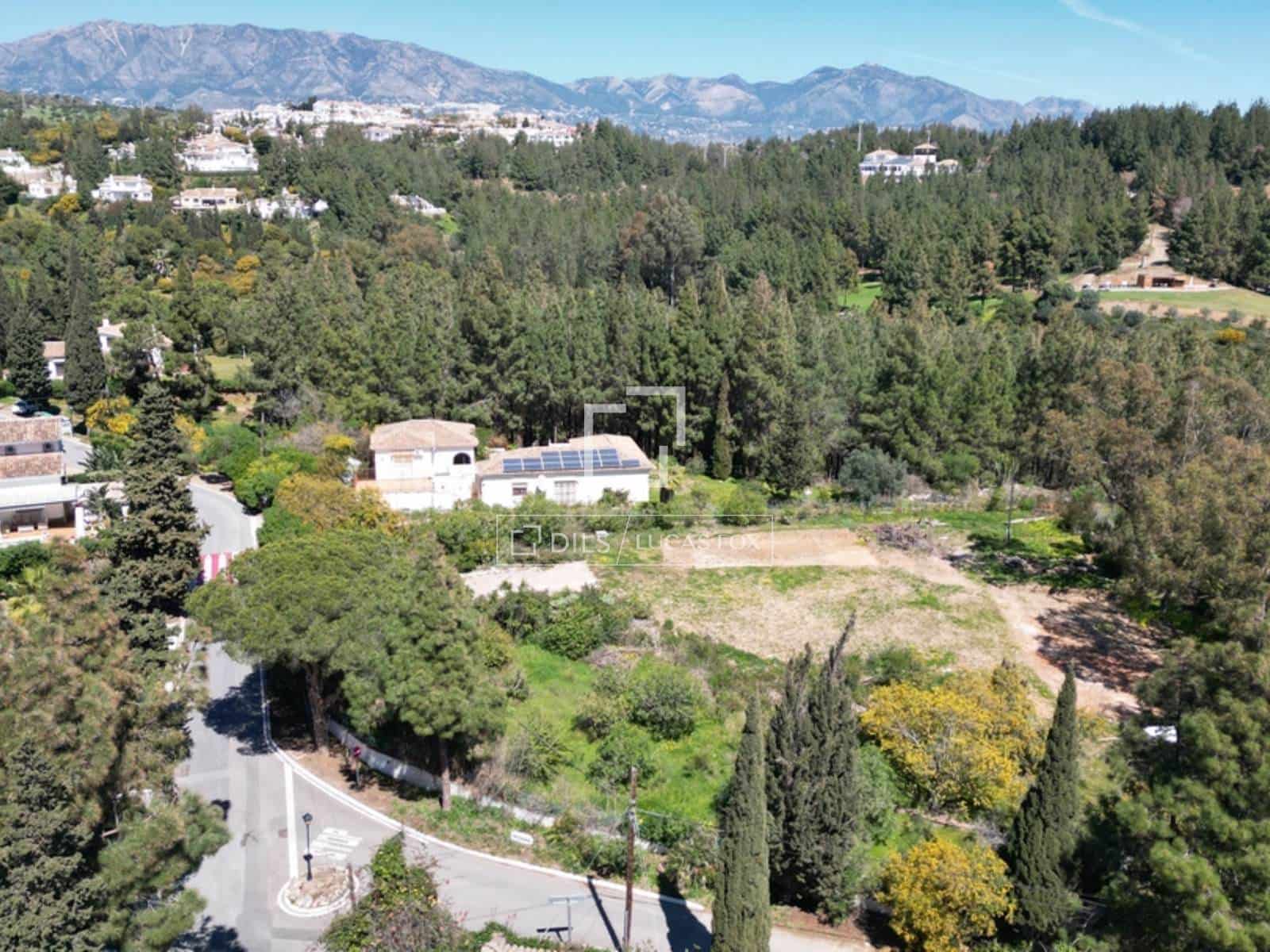 6 sypialnia Willa na sprzedaż w Las Lagunas de Mijas z basenem garażem - 2 548 000 € (Ref: 10078923)