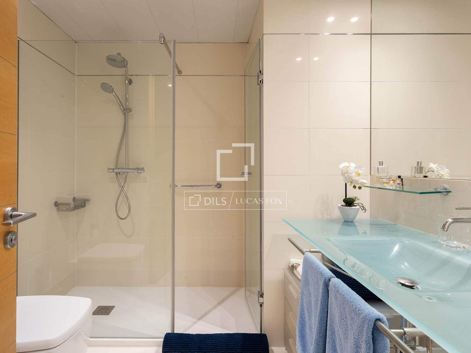 3 sovrum Lägenhet till salu i Barcelona stad med pool garage - 1 495 000 € (Ref: 10079906)