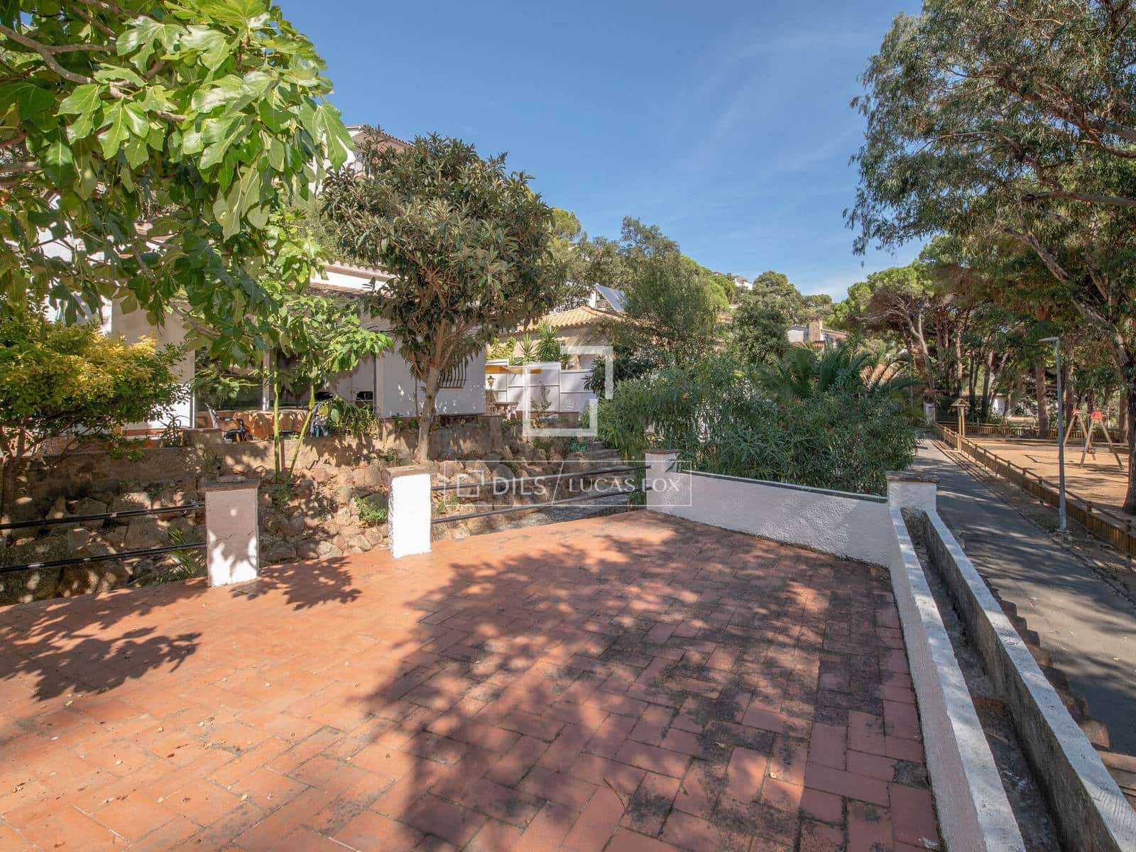 4 sypialnia Willa na sprzedaż w Santa Cristina d'Aro z garażem - 450 000 € (Ref: 10079907)