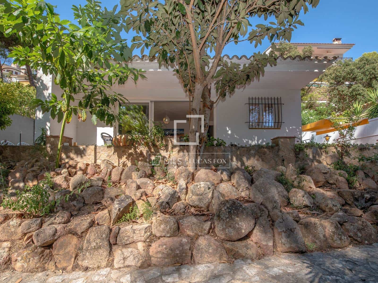4 sypialnia Willa na sprzedaż w Santa Cristina d'Aro z garażem - 450 000 € (Ref: 10079907)