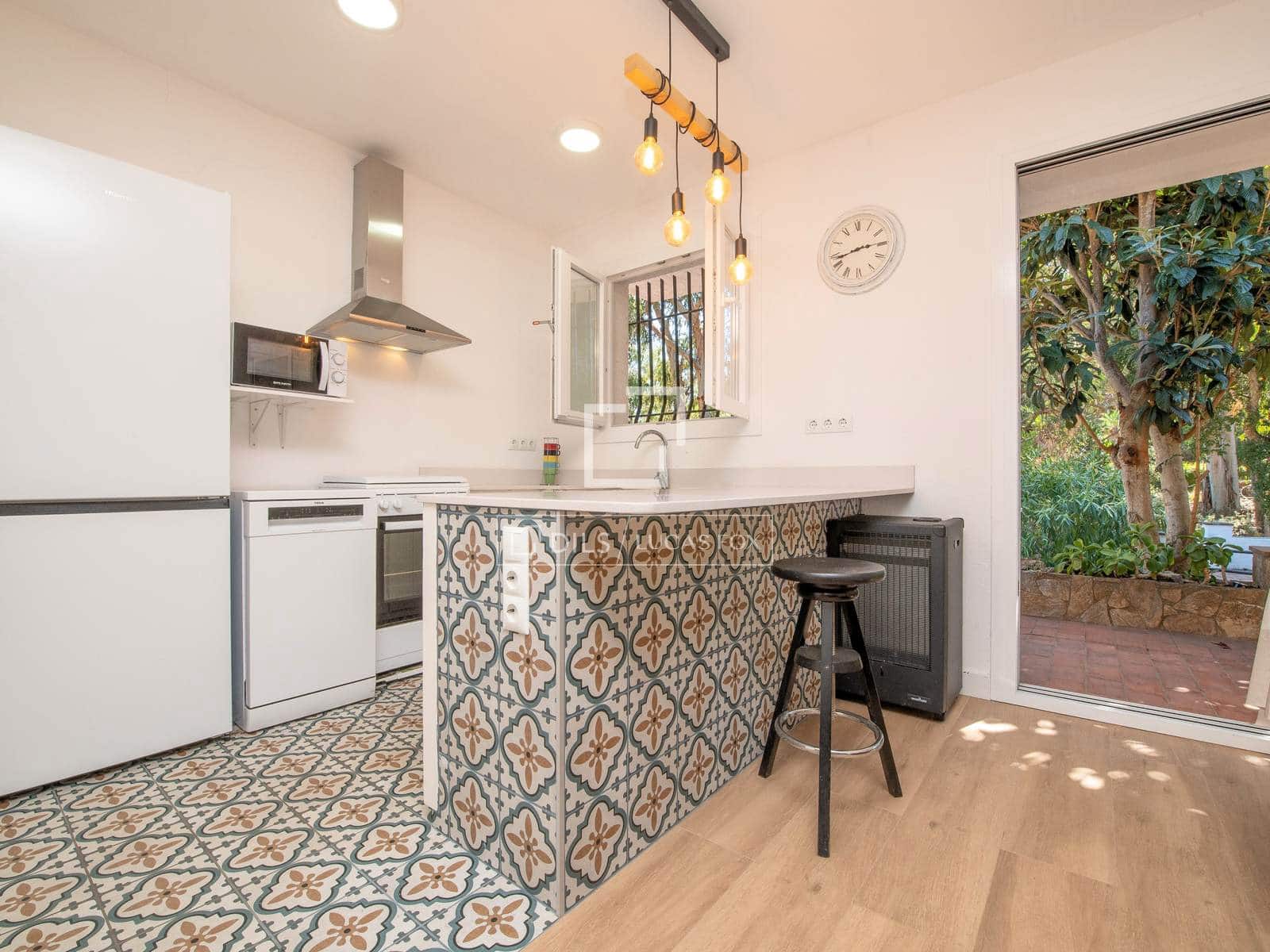 4 sypialnia Willa na sprzedaż w Santa Cristina d'Aro z garażem - 450 000 € (Ref: 10079907)
