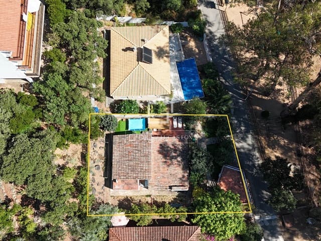 4 sypialnia Willa na sprzedaż w Santa Cristina d'Aro z garażem - 450 000 € (Ref: 10079907)