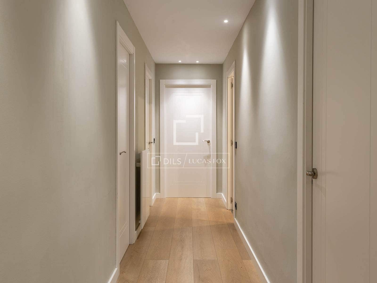 4 bedroom Apartment for sale in Barcelona city with pool garage - € 1,550,000 (Ref: 10080042)