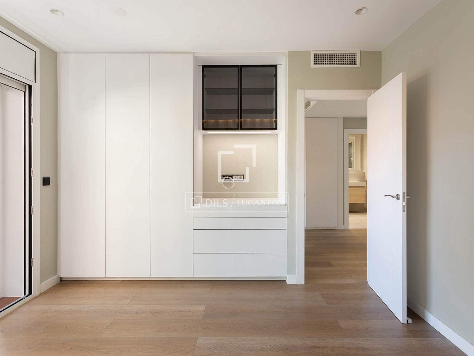 4 bedroom Apartment for sale in Barcelona city with pool garage - € 1,550,000 (Ref: 10080042)
