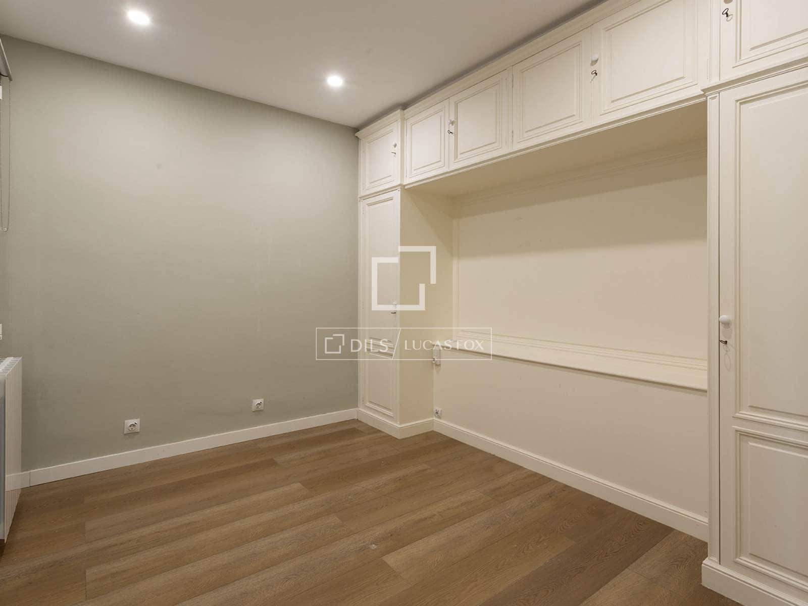 4 bedroom Apartment for sale in Barcelona city with pool garage - € 1,550,000 (Ref: 10080042)
