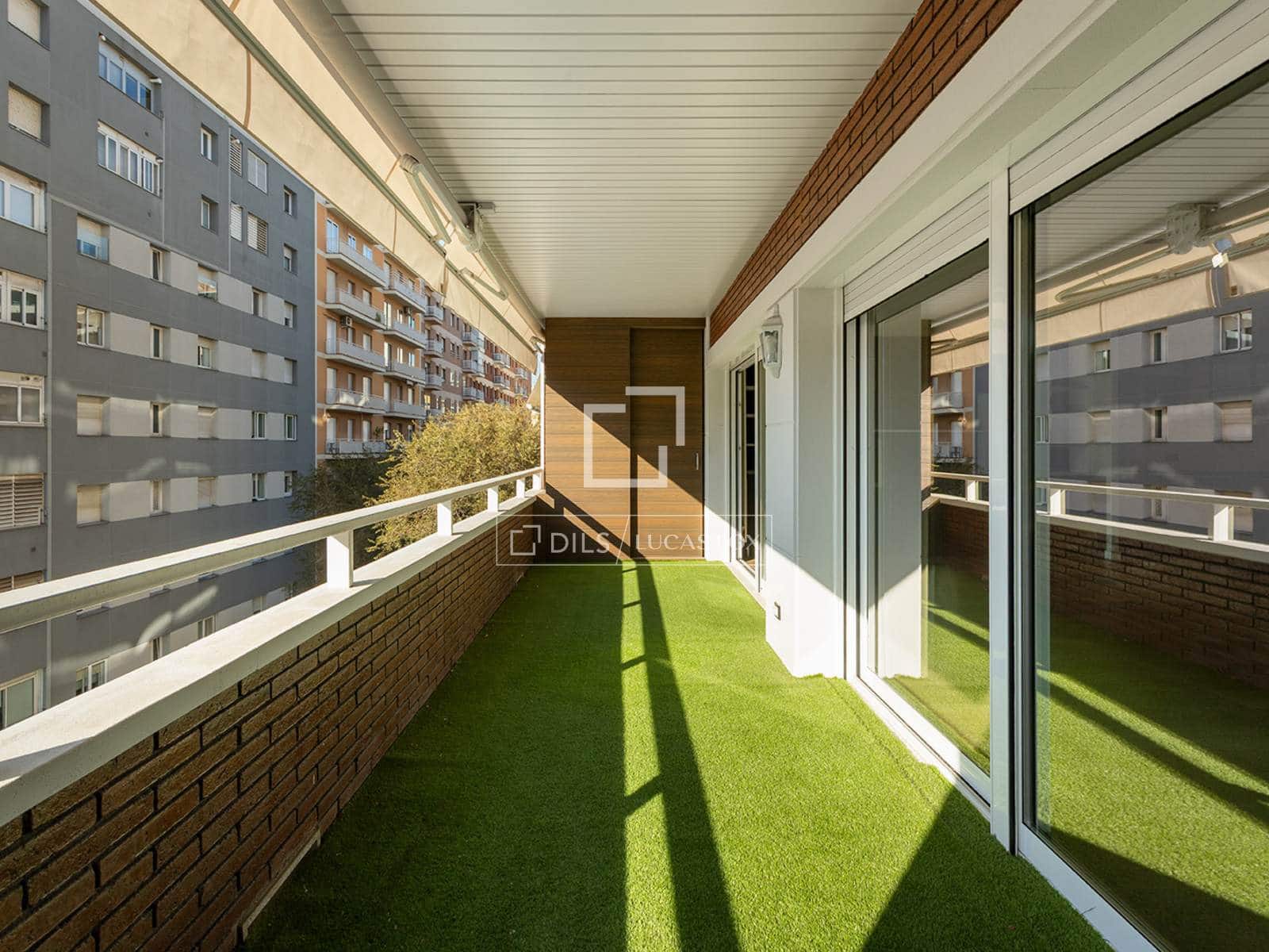 4 bedroom Apartment for sale in Barcelona city with pool garage - € 1,550,000 (Ref: 10080042)
