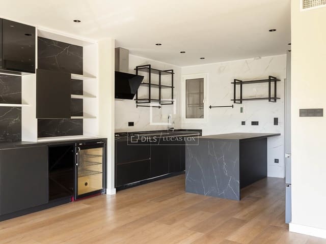4 bedroom Apartment for sale in Barcelona city with pool garage - € 1,550,000 (Ref: 10080042)