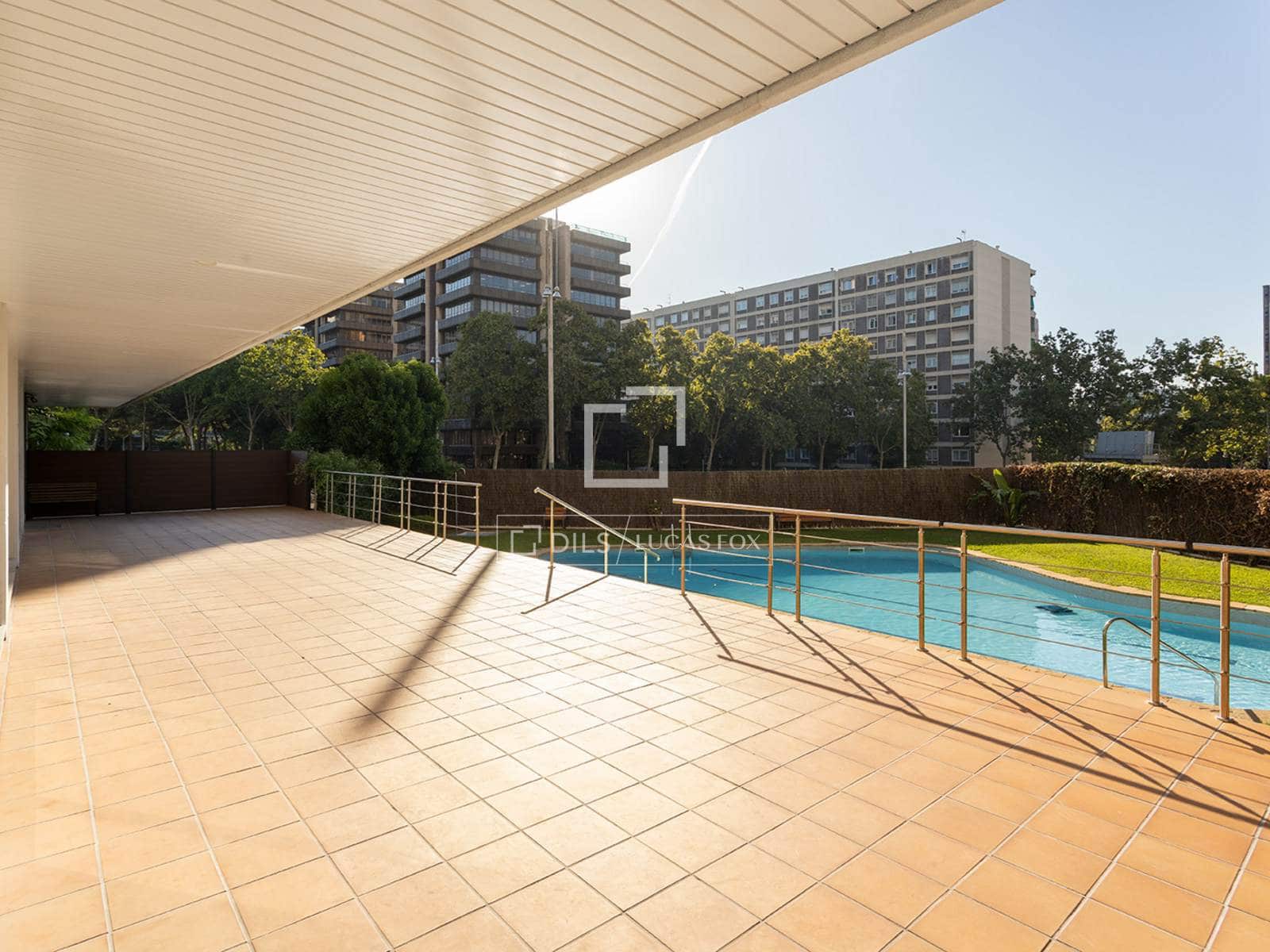 4 bedroom Apartment for sale in Barcelona city with pool garage - € 1,550,000 (Ref: 10080042)