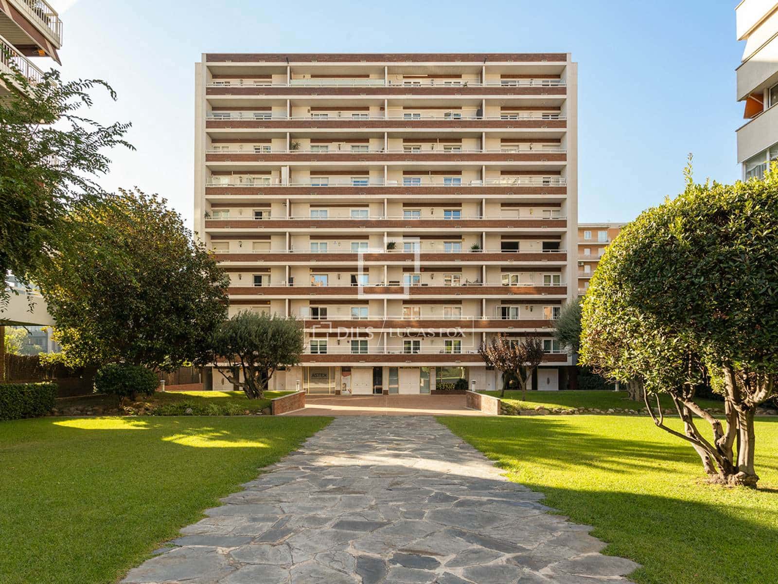 4 bedroom Apartment for sale in Barcelona city with pool garage - € 1,550,000 (Ref: 10080042)