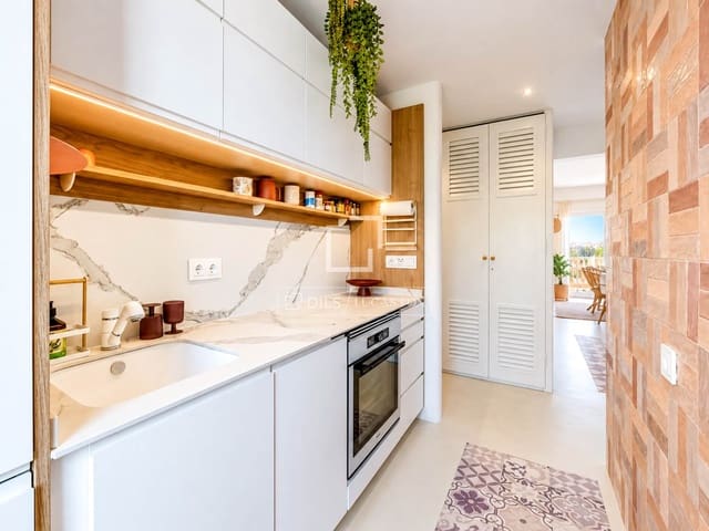 3 slaapkamer Penthouse te koop in Sitges - € 790.000 (Ref: 10080043)