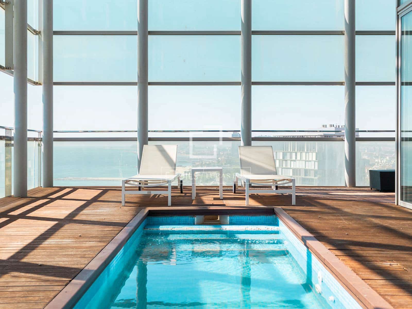 3 soveværelse Penthouse til leje i Barcelona by med swimmingpool garage - € 10.000 (Ref: 10080044)