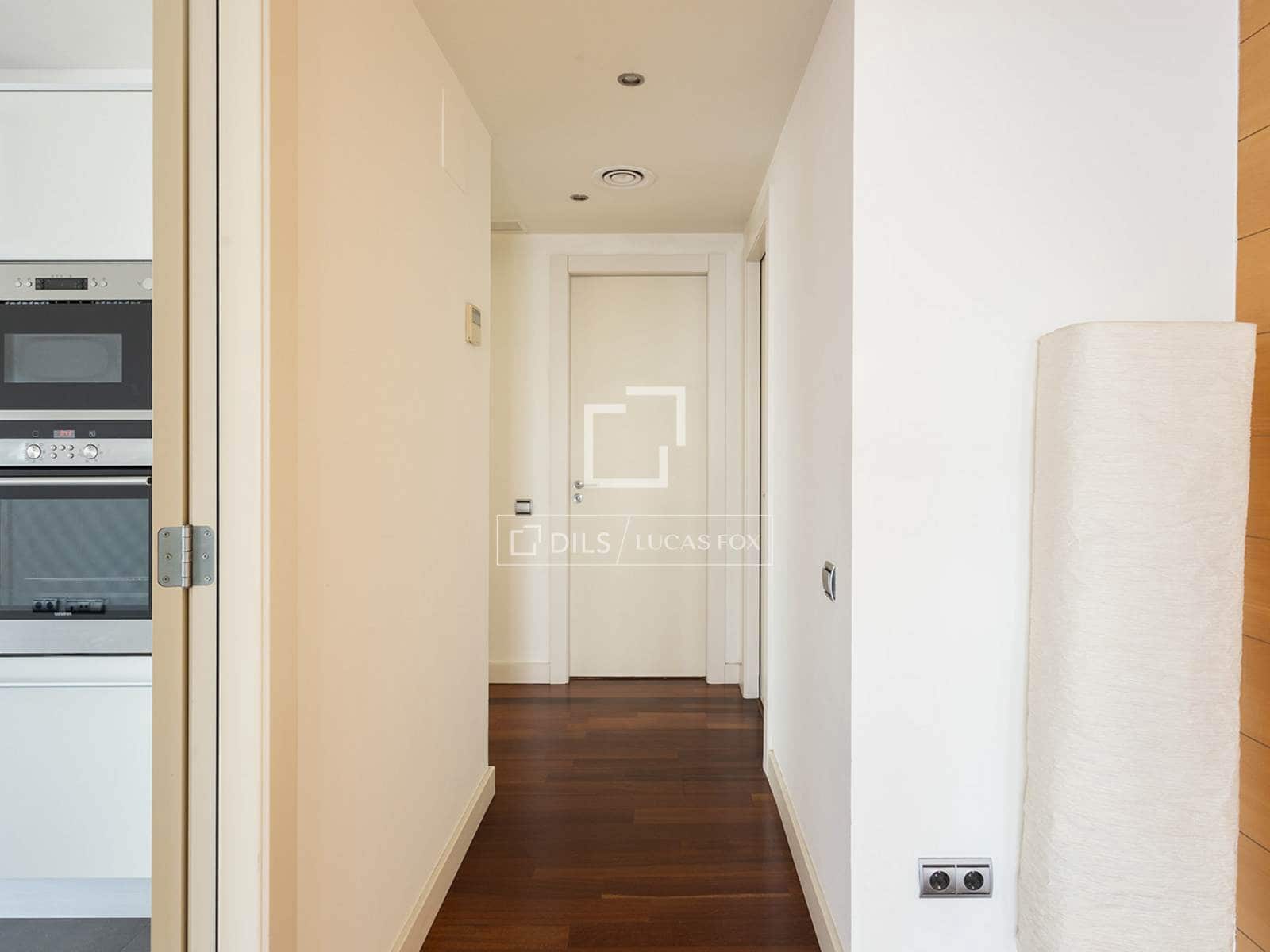 3 soveværelse Penthouse til leje i Barcelona by med swimmingpool garage - € 10.000 (Ref: 10080044)