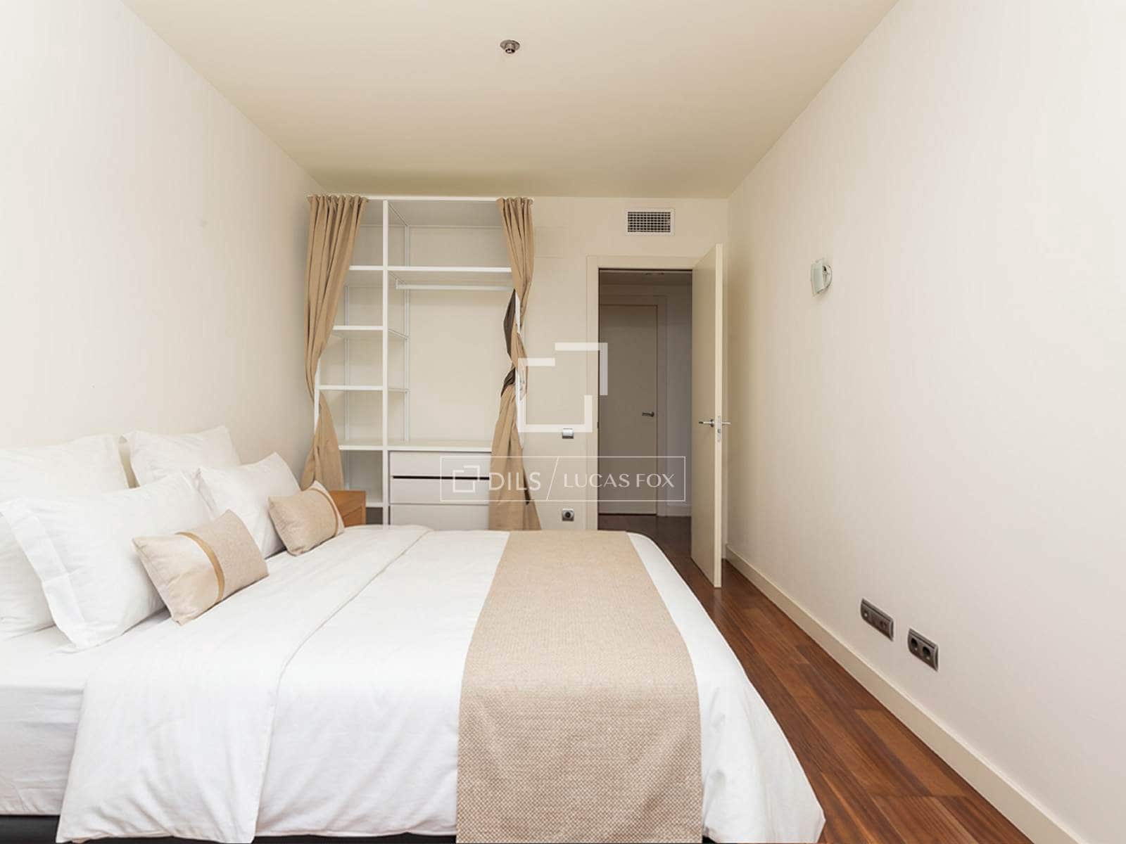 3 soveværelse Penthouse til leje i Barcelona by med swimmingpool garage - € 10.000 (Ref: 10080044)
