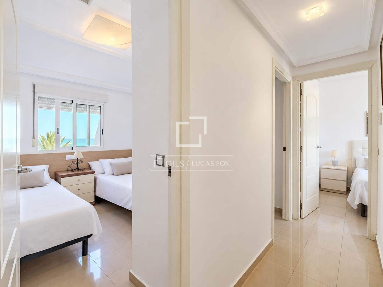 3 quarto Apartamento para venda em Denia com piscina garagem - 645 000 € (Ref: 10081541)