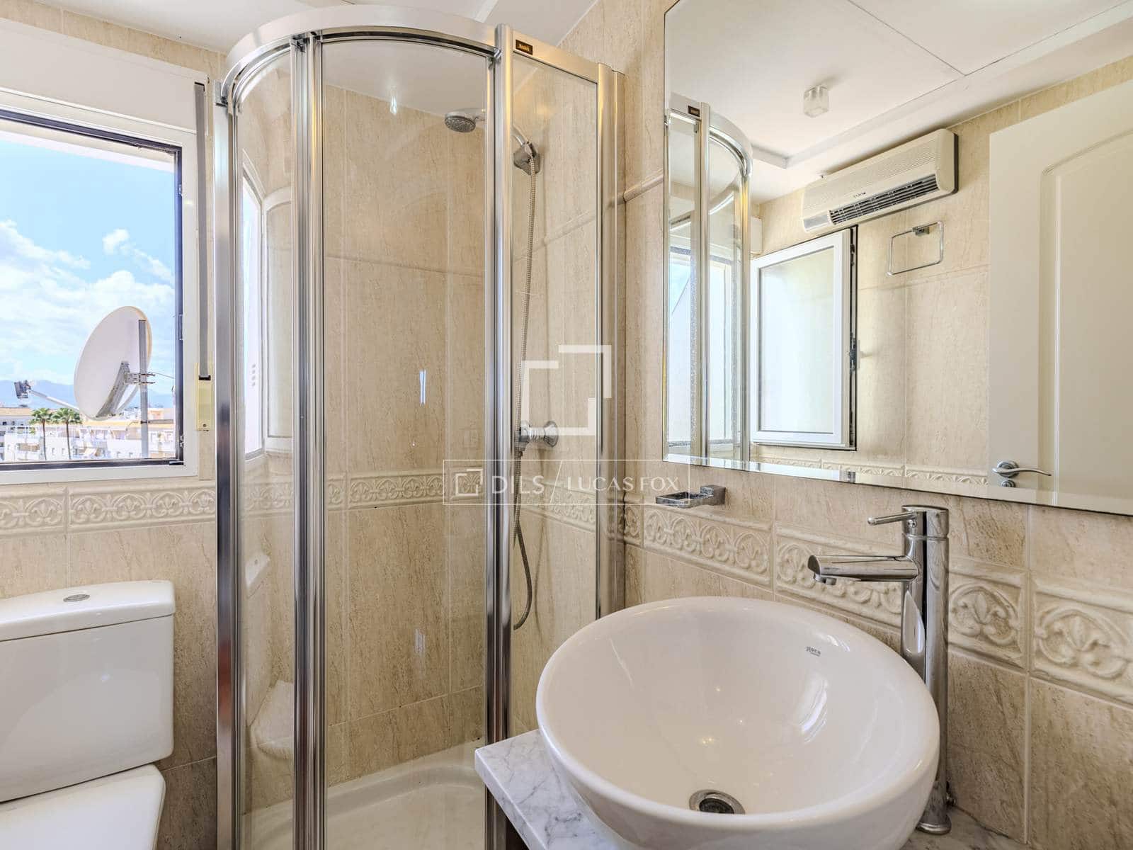 3 quarto Apartamento para venda em Denia com piscina garagem - 645 000 € (Ref: 10081541)