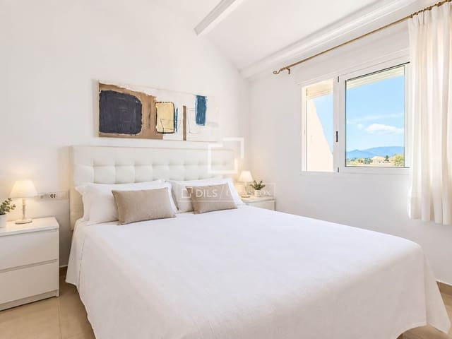 3 quarto Apartamento para venda em Dénia com piscina garagem - 645 000 € (Ref: 10081541)