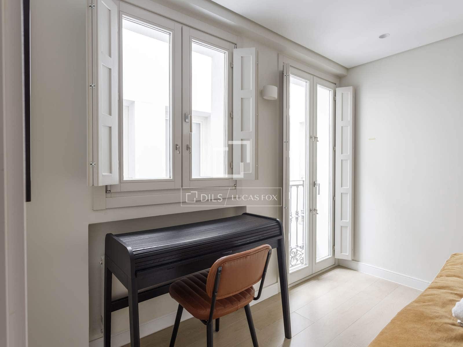 2 soveværelse Lejlighed til leje i Madrid by - € 4.250 (Ref: 10081542)