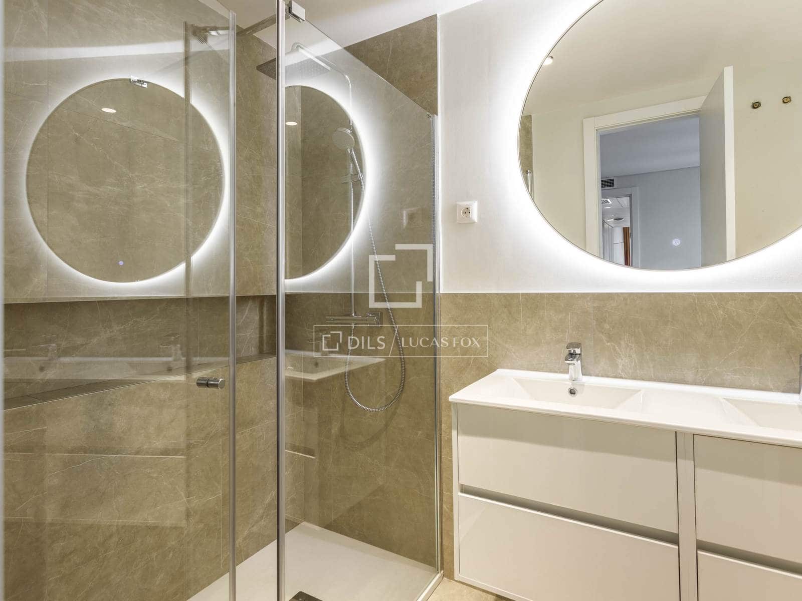 2 soveværelse Lejlighed til leje i Madrid by - € 4.250 (Ref: 10081542)