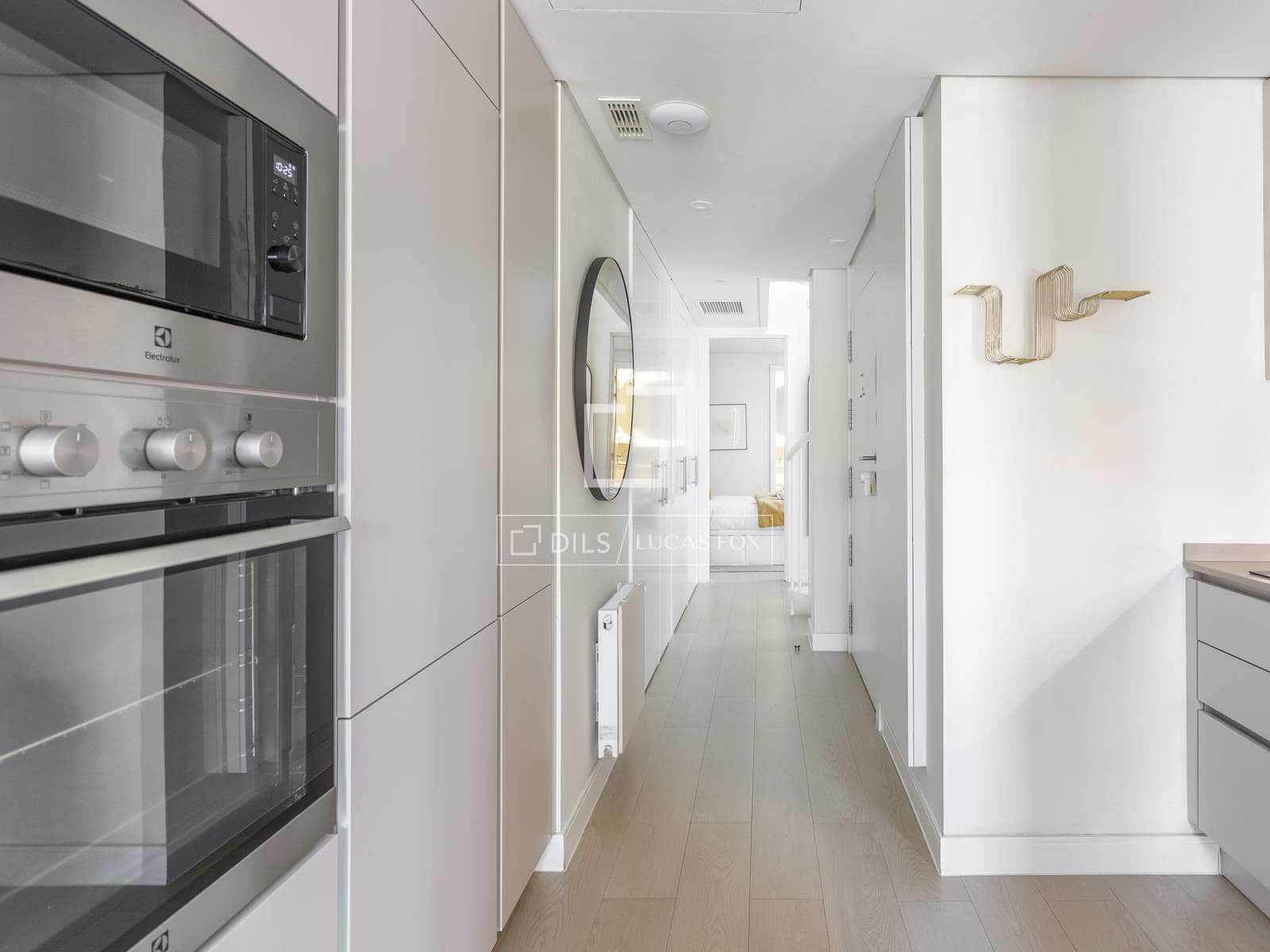 2 soveværelse Lejlighed til leje i Madrid by - € 4.250 (Ref: 10081542)