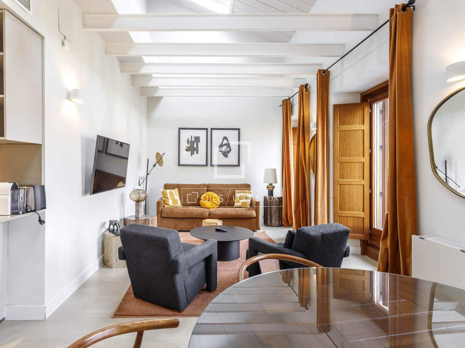 2 soveværelse Lejlighed til leje i Madrid by - € 4.250 (Ref: 10081542)