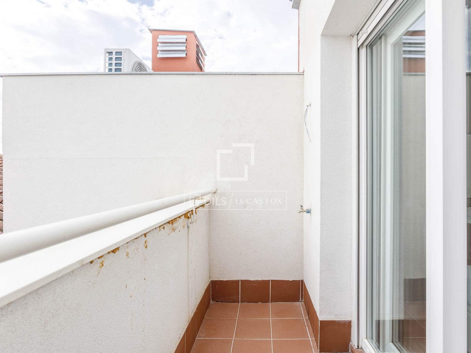 2 soveværelse Lejlighed til leje i Madrid by - € 4.250 (Ref: 10081542)