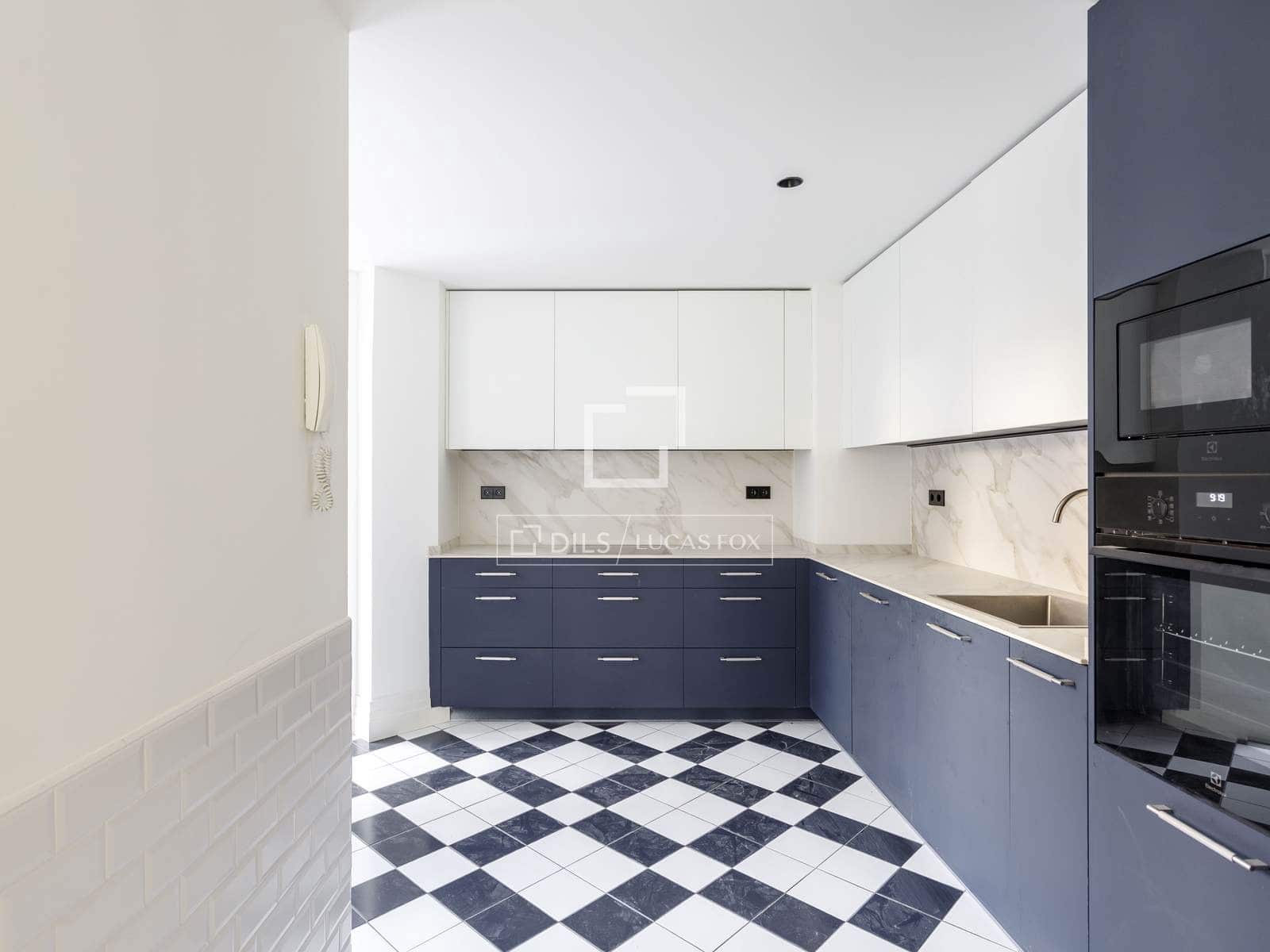 4 sovrum Lägenhet att hyra i Madrid stad med pool garage - 4 500 € (Ref: 10081543)