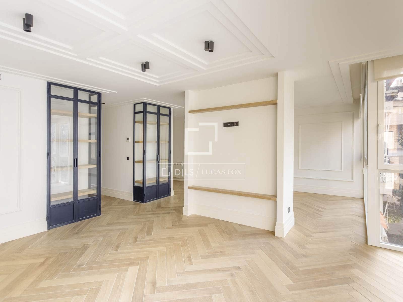 4 sovrum Lägenhet att hyra i Madrid stad med pool garage - 4 500 € (Ref: 10081543)