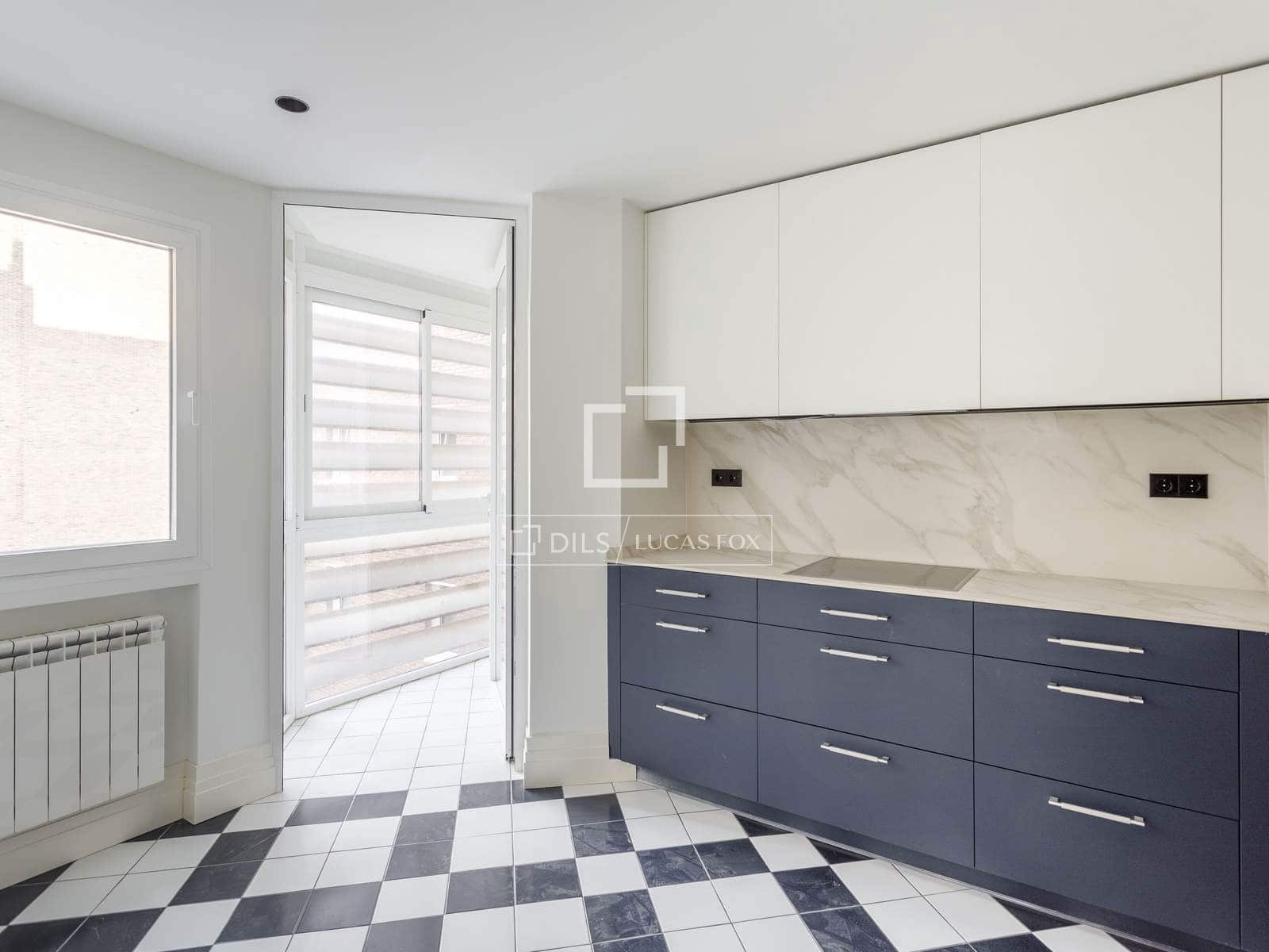4 sovrum Lägenhet att hyra i Madrid stad med pool garage - 4 500 € (Ref: 10081543)