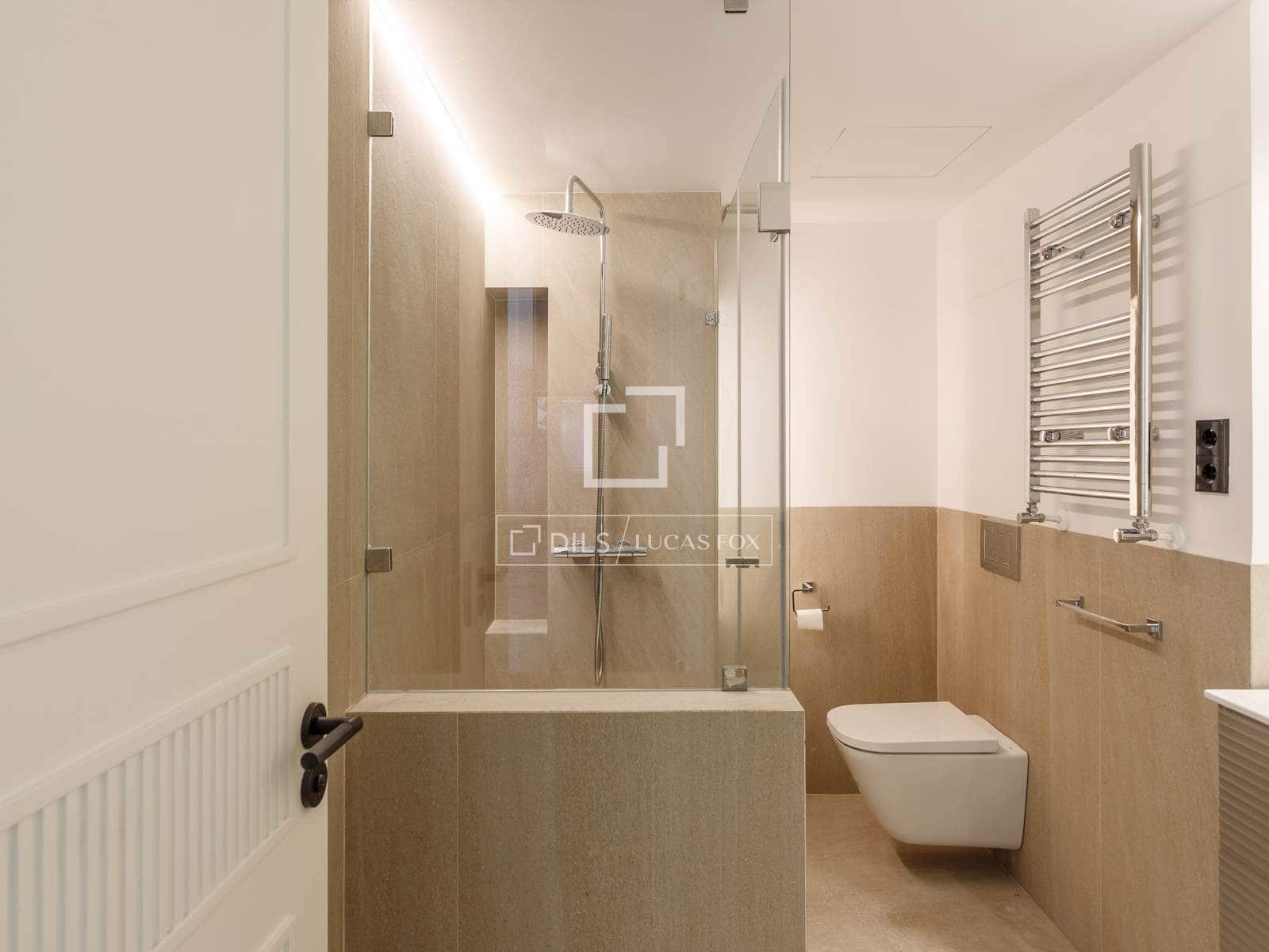 4 sovrum Lägenhet att hyra i Madrid stad med pool garage - 4 500 € (Ref: 10081543)