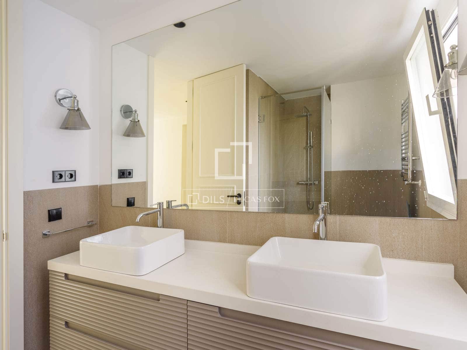 4 sovrum Lägenhet att hyra i Madrid stad med pool garage - 4 500 € (Ref: 10081543)