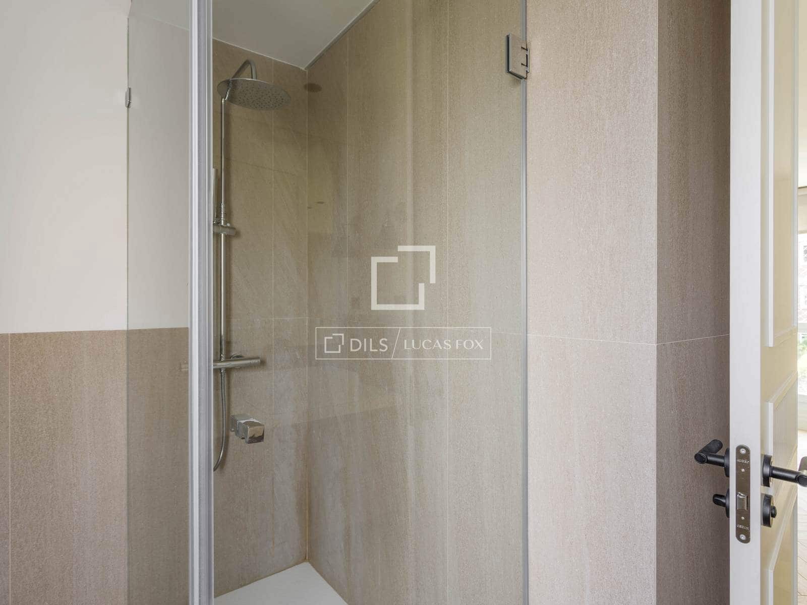 4 sovrum Lägenhet att hyra i Madrid stad med pool garage - 4 500 € (Ref: 10081543)