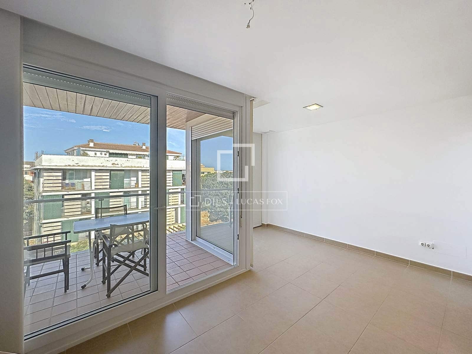 3 bedroom Apartment for rent in Ciutadella de Menorca - € 1,600 (Ref: 10081750)