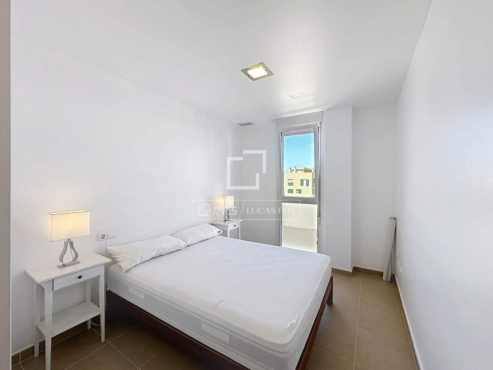3 bedroom Apartment for rent in Ciutadella de Menorca - € 1,600 (Ref: 10081750)