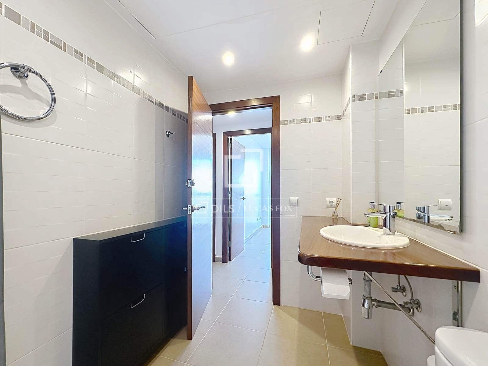 3 bedroom Apartment for rent in Ciutadella de Menorca - € 1,600 (Ref: 10081750)