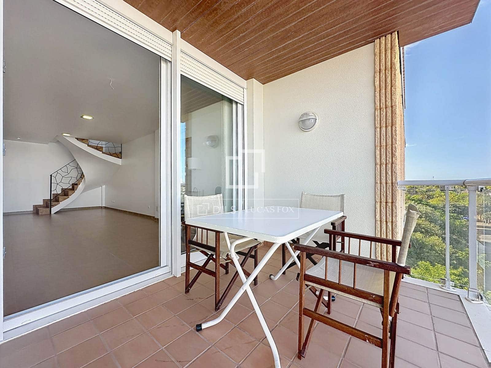 3 bedroom Apartment for rent in Ciutadella de Menorca - € 1,600 (Ref: 10081750)