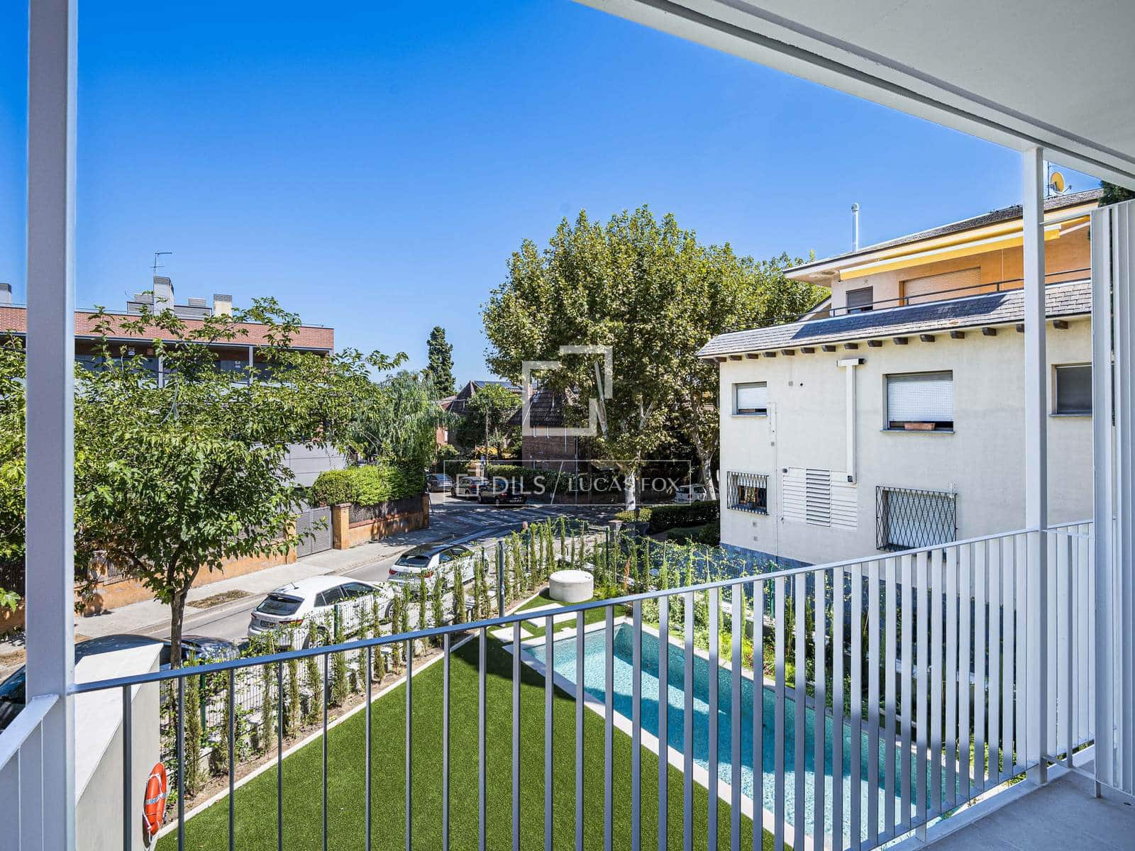 2 slaapkamer Appartement te koop in Sant Cugat del Valles met zwembad garage - € 995.000 (Ref: 10081755)