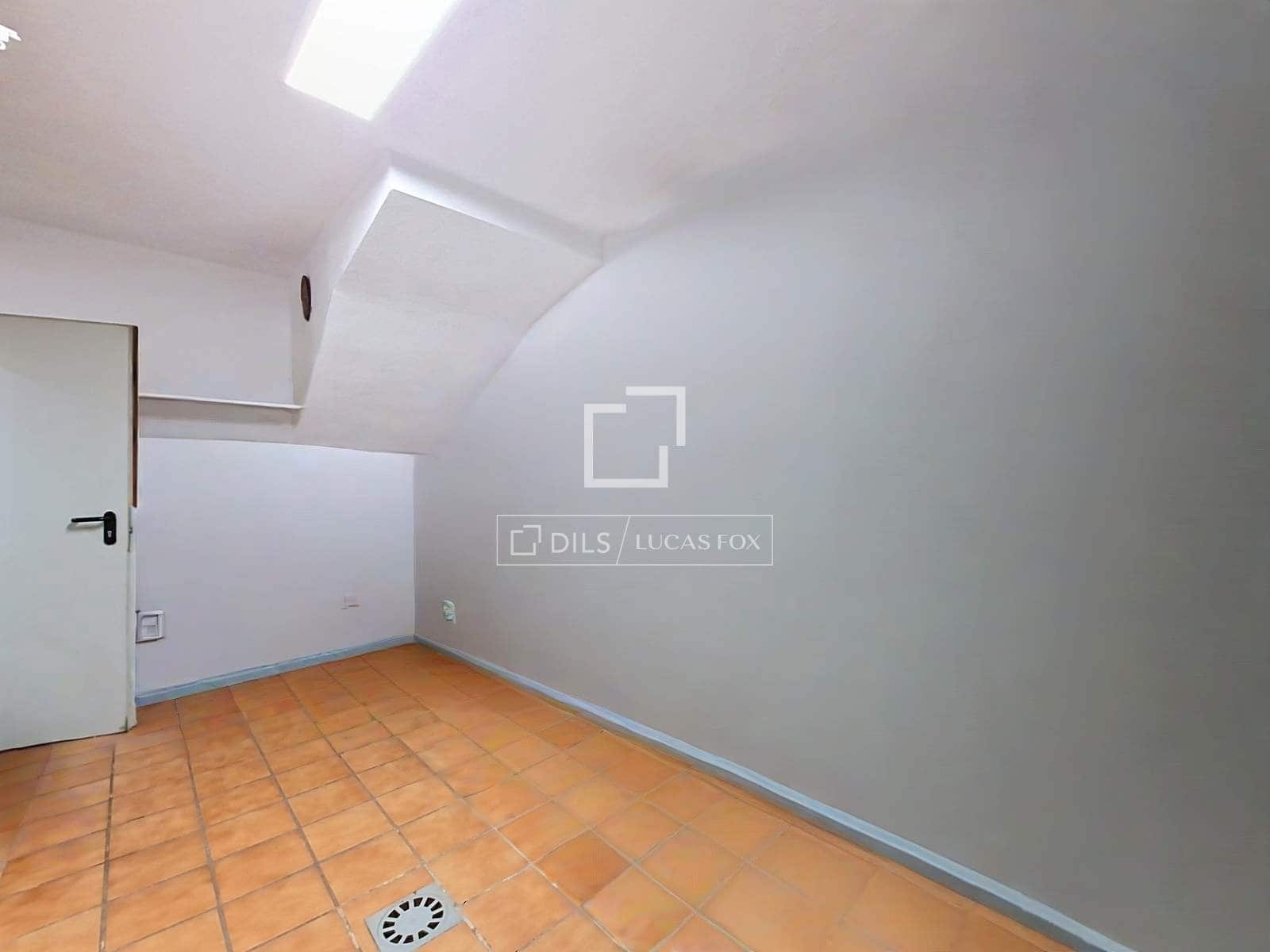3 bedroom Villa for sale in Cubelles with garage - € 450,000 (Ref: 10082178)