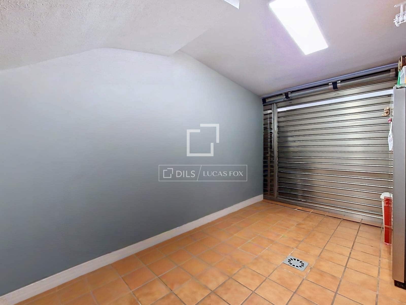 3 bedroom Villa for sale in Cubelles with garage - € 450,000 (Ref: 10082178)