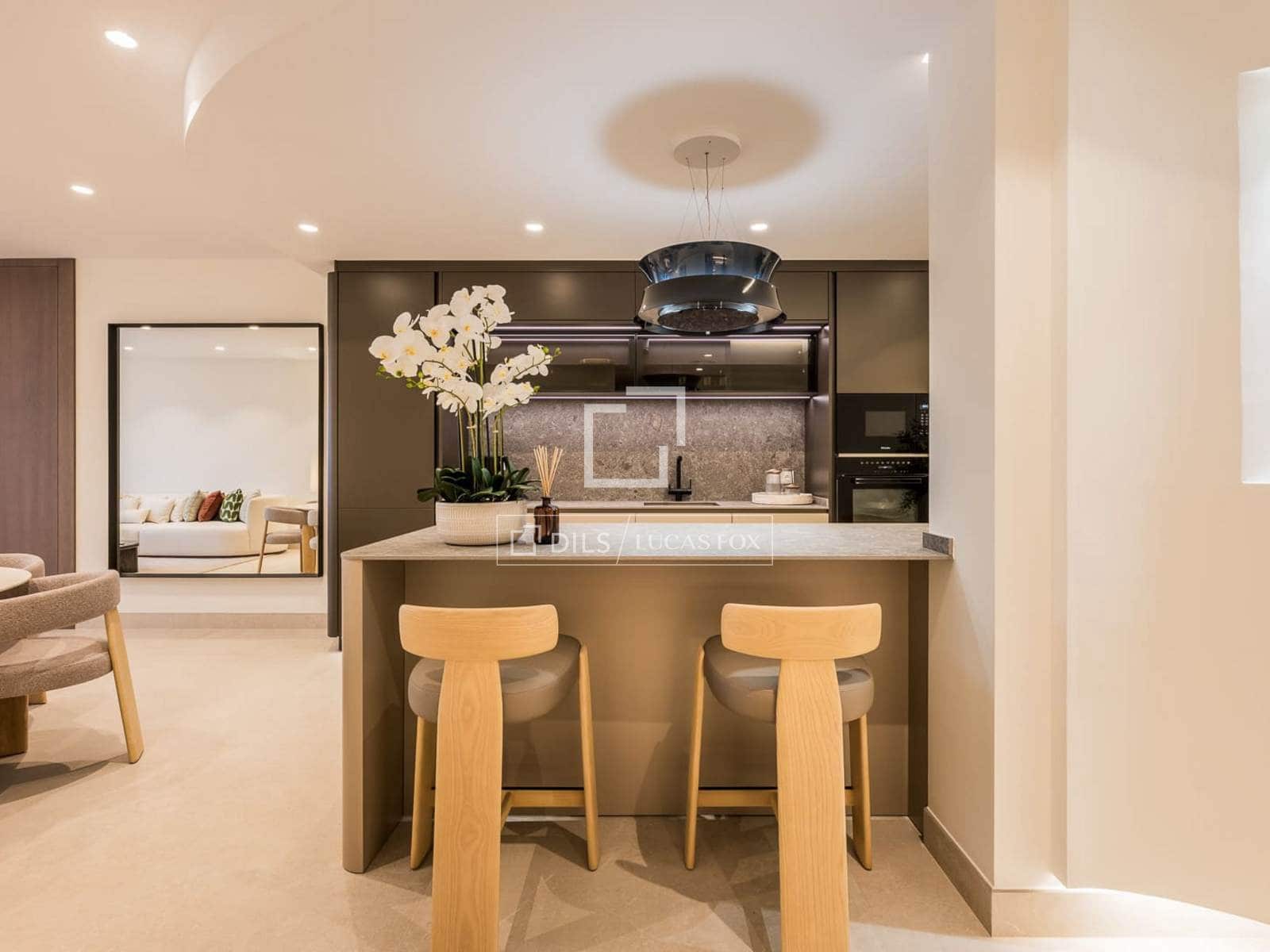 3 soveværelse Penthouse til salg i Estepona med swimmingpool garage - € 2.695.000 (Ref: 10082179)