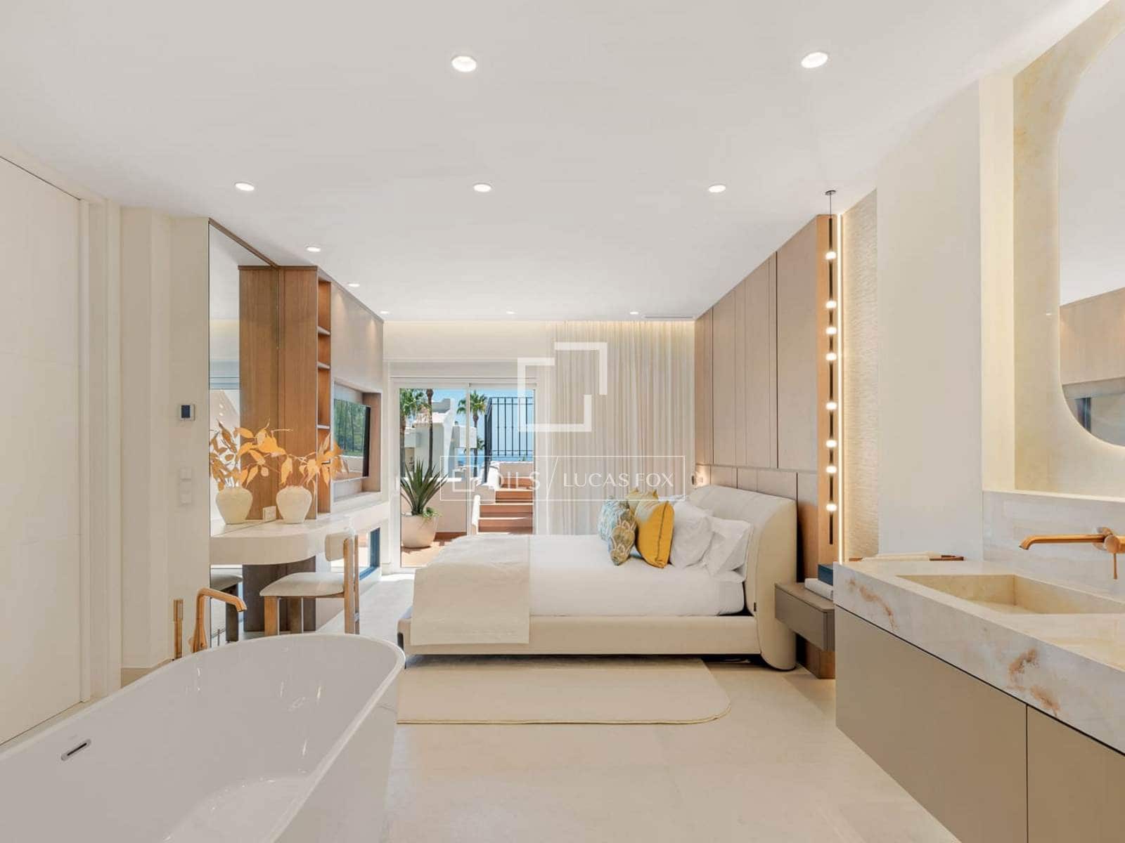 3 soveværelse Penthouse til salg i Estepona med swimmingpool garage - € 2.695.000 (Ref: 10082179)