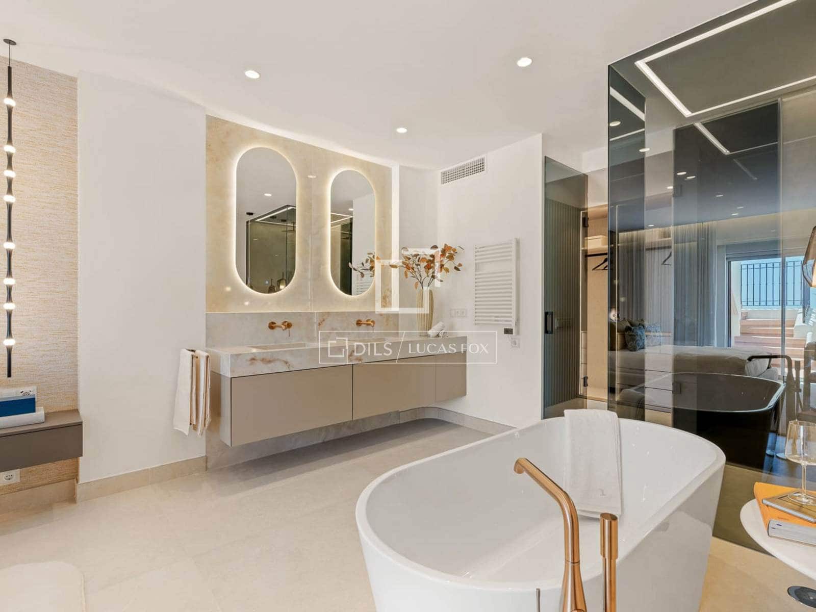 3 soveværelse Penthouse til salg i Estepona med swimmingpool garage - € 2.695.000 (Ref: 10082179)