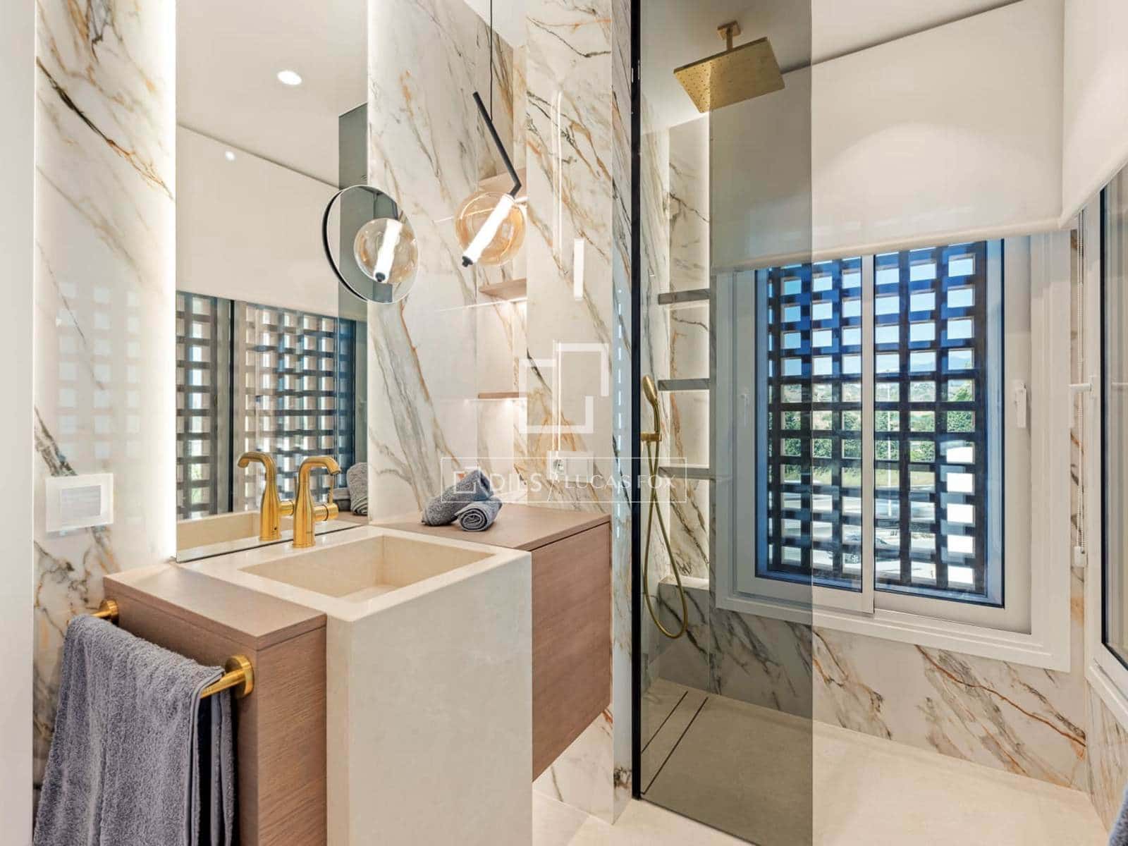 3 soveværelse Penthouse til salg i Estepona med swimmingpool garage - € 2.695.000 (Ref: 10082179)