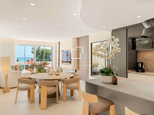 3 soverom Penthouse til salgs i Estepona med svømmebasseng garasje - € 2 695 000 (Ref: 10082179)